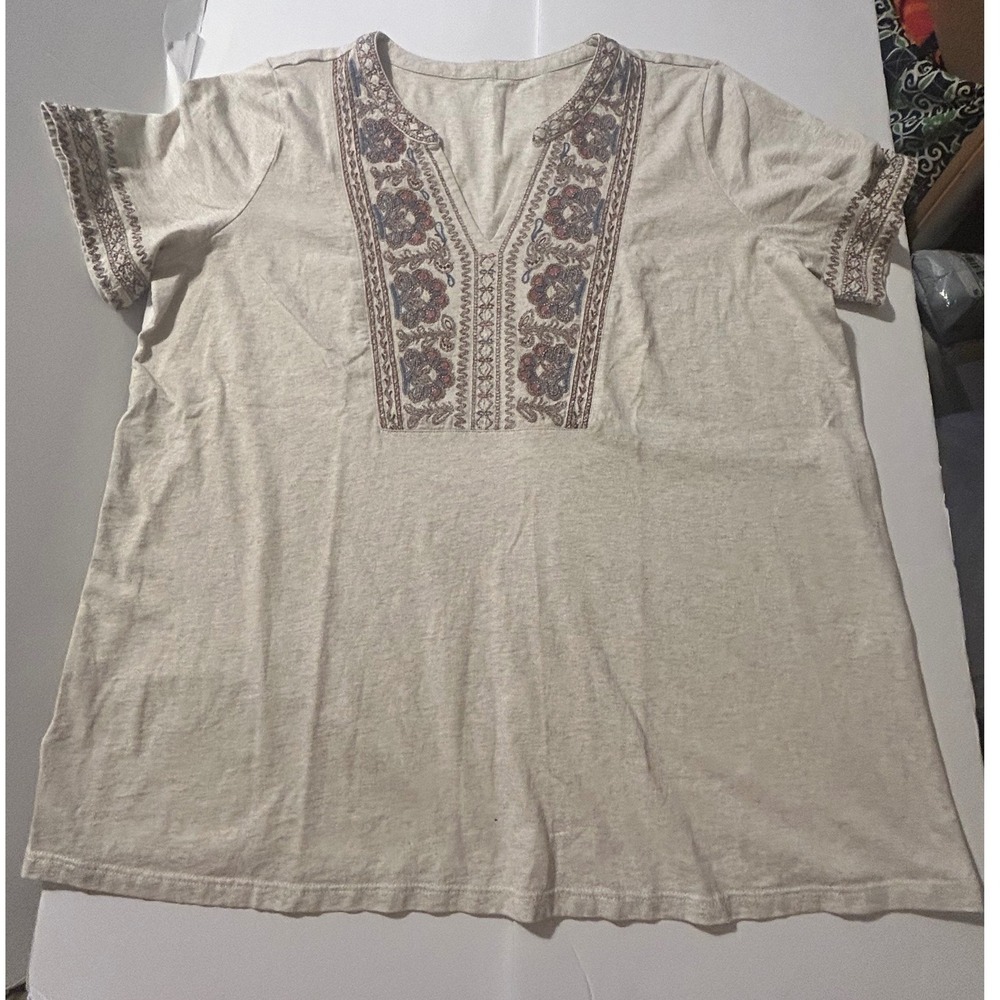 Pure Jill Embroidered Tee Womens Oatmeal Beige Cotton Short Sleeve V-Neck Top